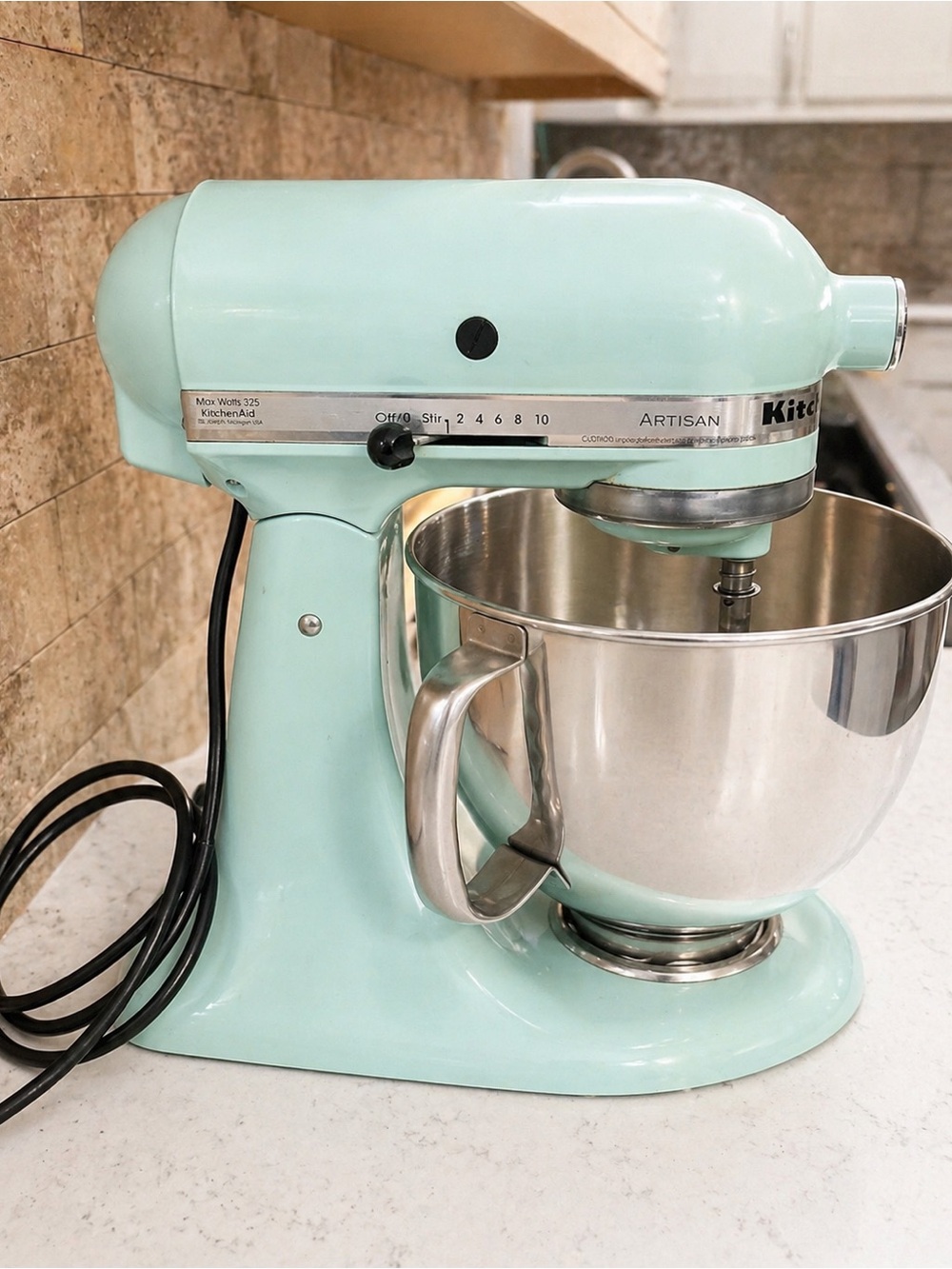 RARE KitchenAid Artisan 5-Qt Stand Mixer KSM150PS - Excellent Condition
